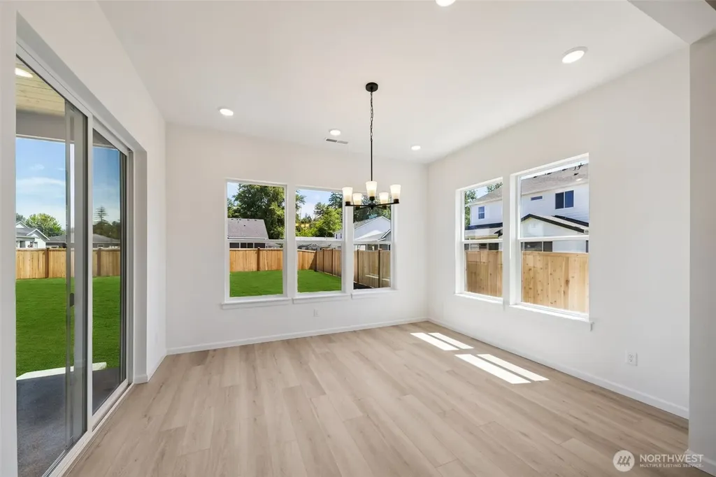936 Lucas Avenue Buckley WA 98321