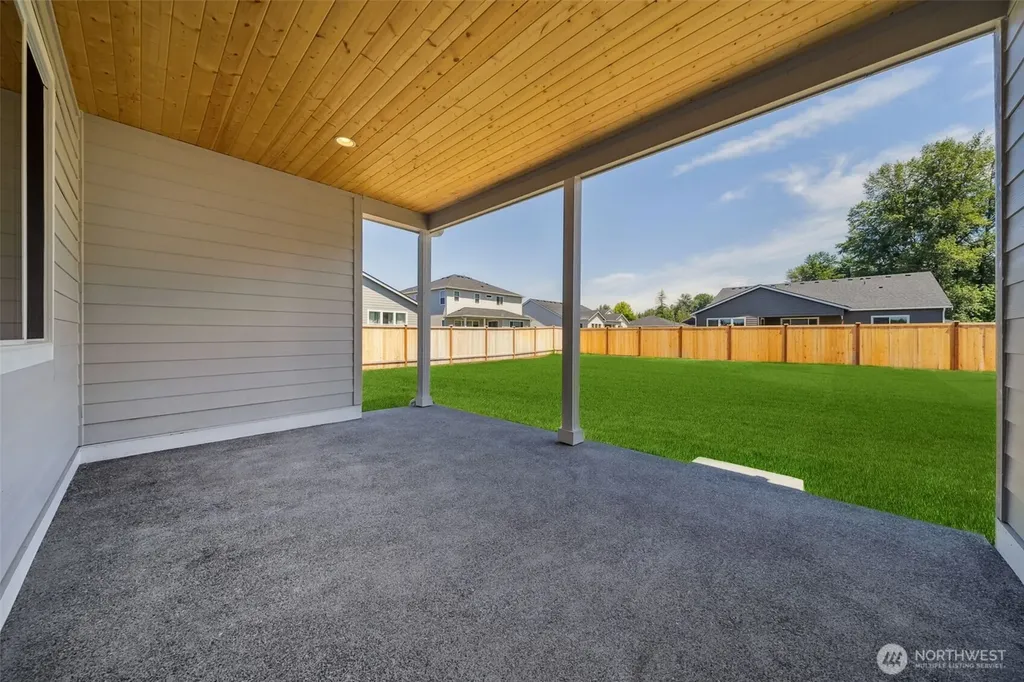 936 Lucas Avenue Buckley WA 98321