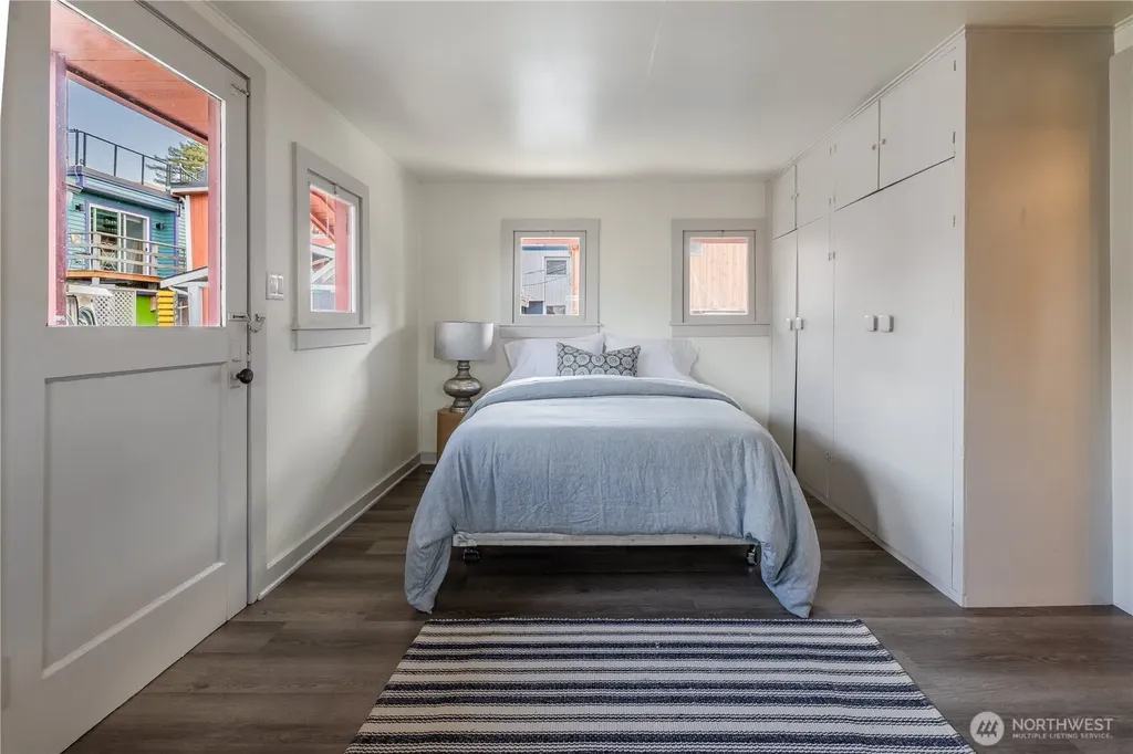 2035 Fairview Avenue E Seattle WA 98102