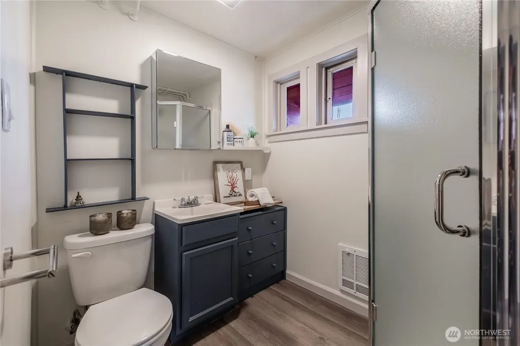 2035 Fairview Avenue E Seattle WA 98102