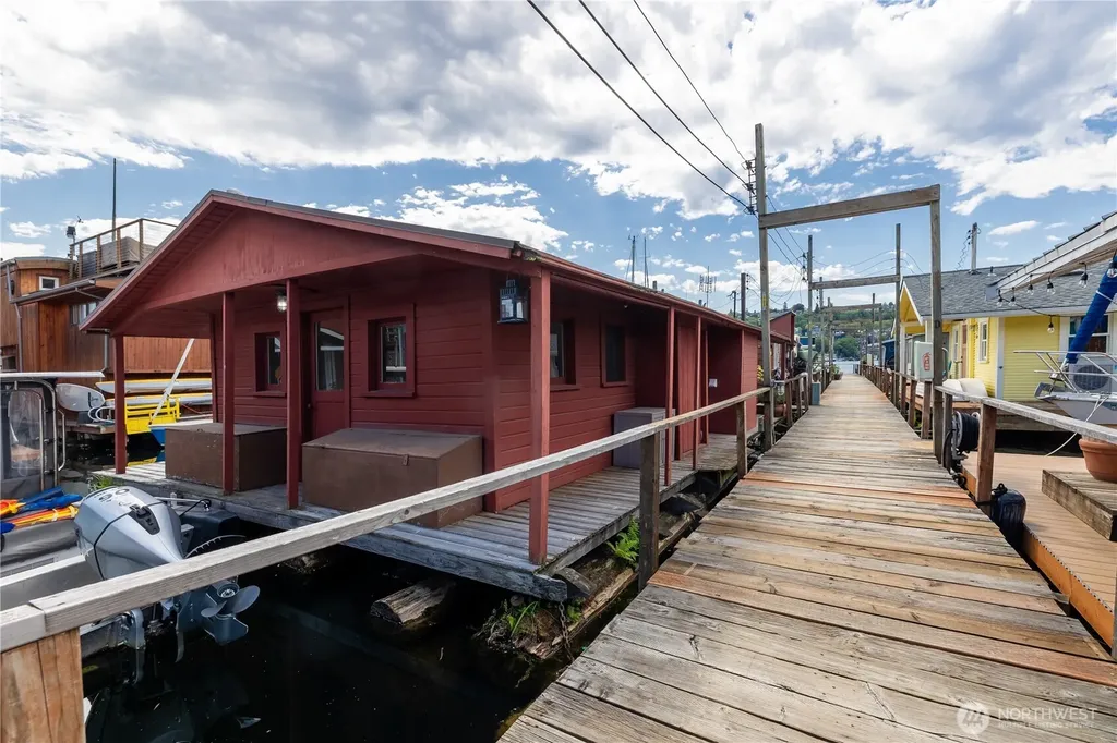 2035 Fairview Avenue E Seattle WA 98102