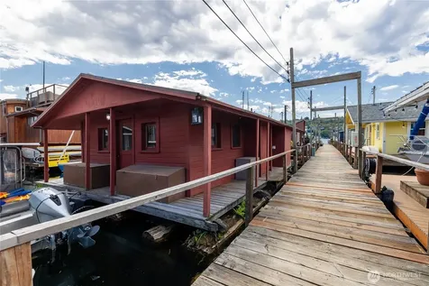 2035 Fairview Avenue E Seattle WA 98102