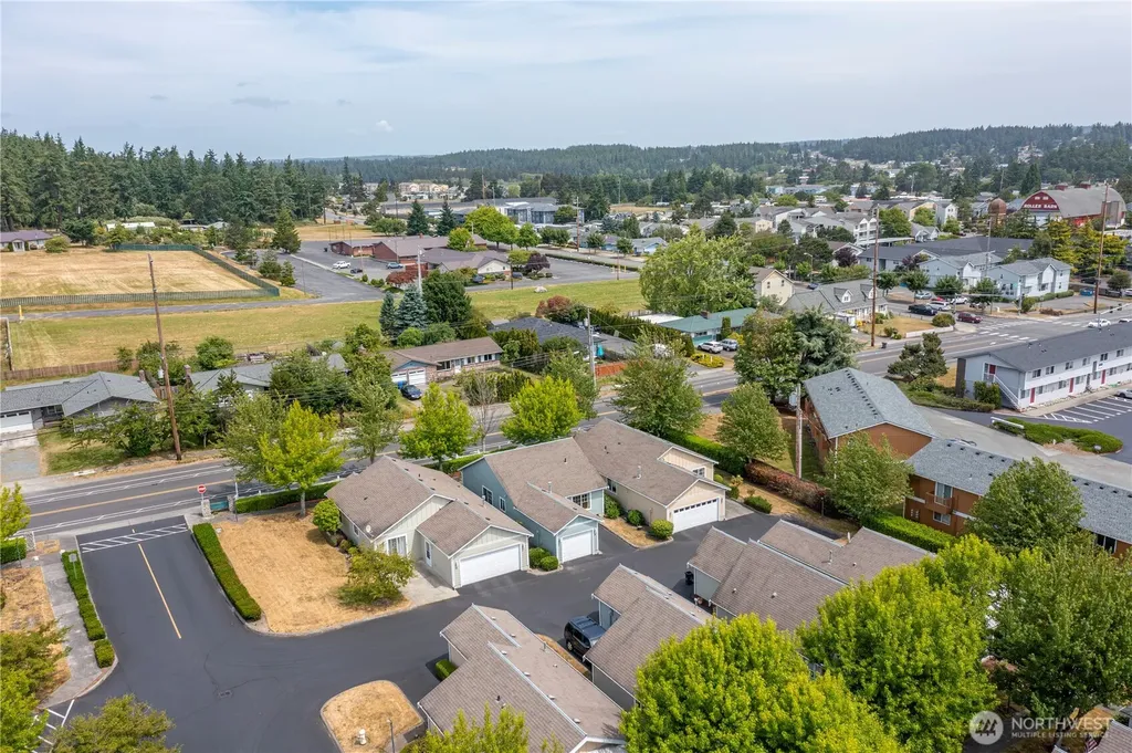 161 W Whidbey Avenue Oak Harbor WA 98277