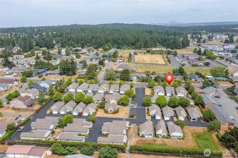 161 W Whidbey Avenue Oak Harbor WA 98277
