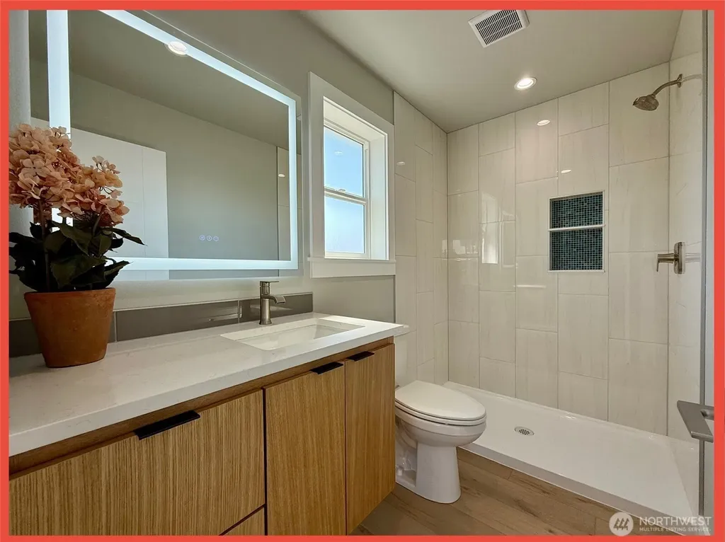 455 N Portal Loop SW Ocean Shores WA 98569