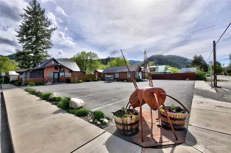 115 Johnson Street N Twisp WA 98856