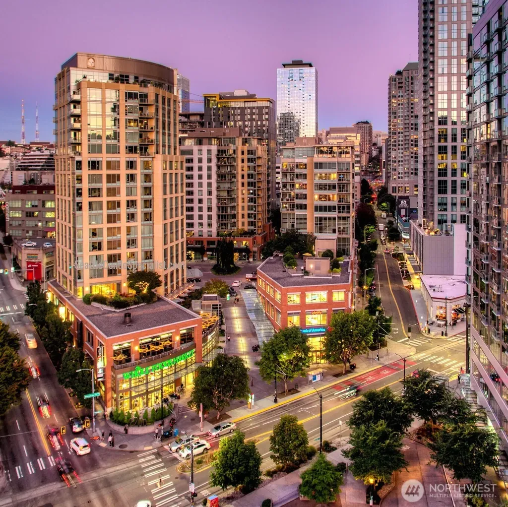 900 Lenora Street Seattle WA 98121