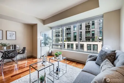 900 Lenora Street Seattle WA 98121