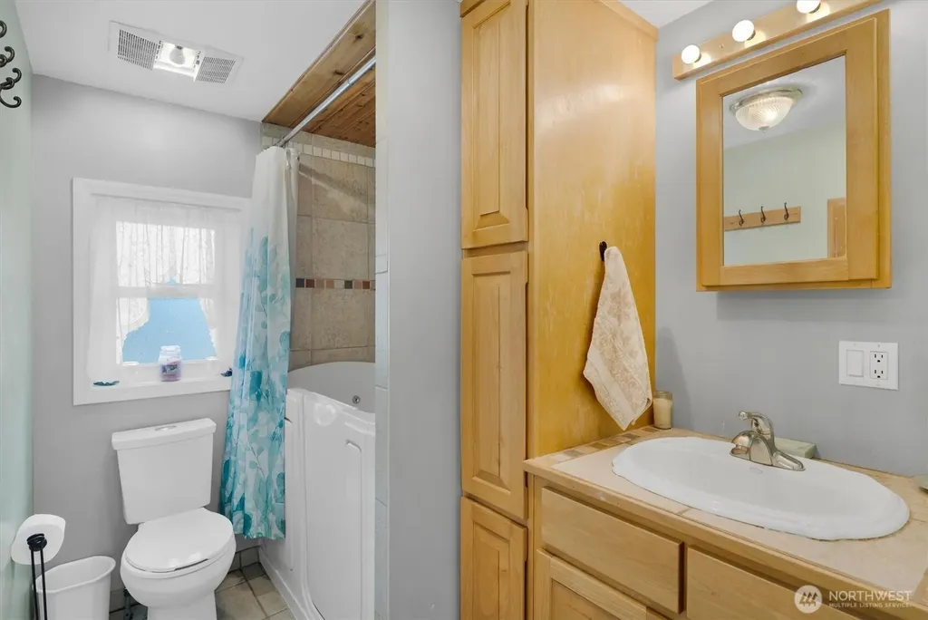 10025 NE Ward Road Brush Prairie WA 98606