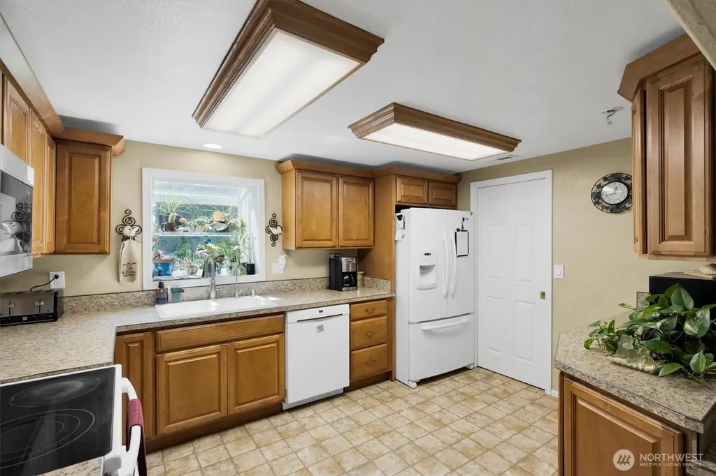 10025 NE Ward Road Brush Prairie WA 98606