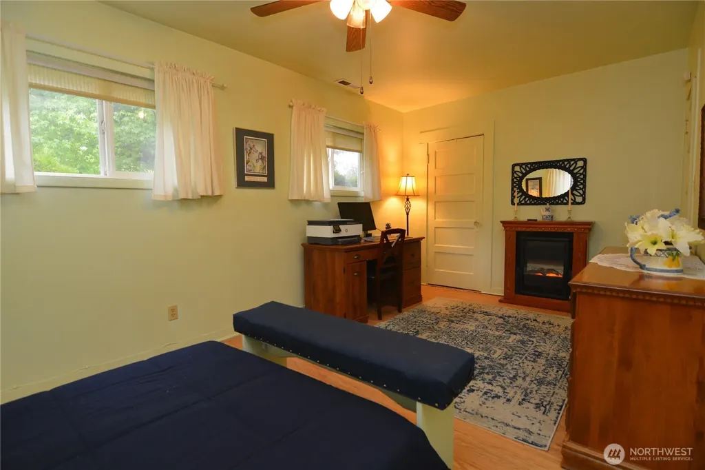 1605 7th Avenue Longview WA 98632