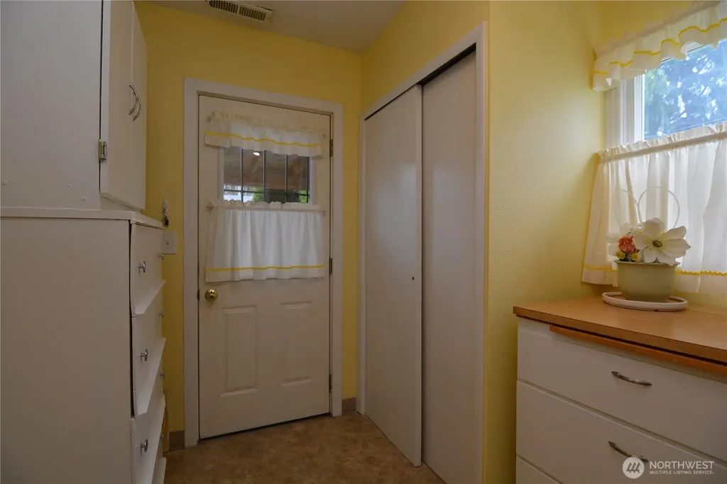 1605 7th Avenue Longview WA 98632