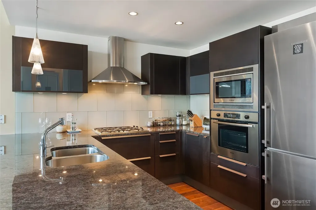 737 Olive Way Seattle WA 98101