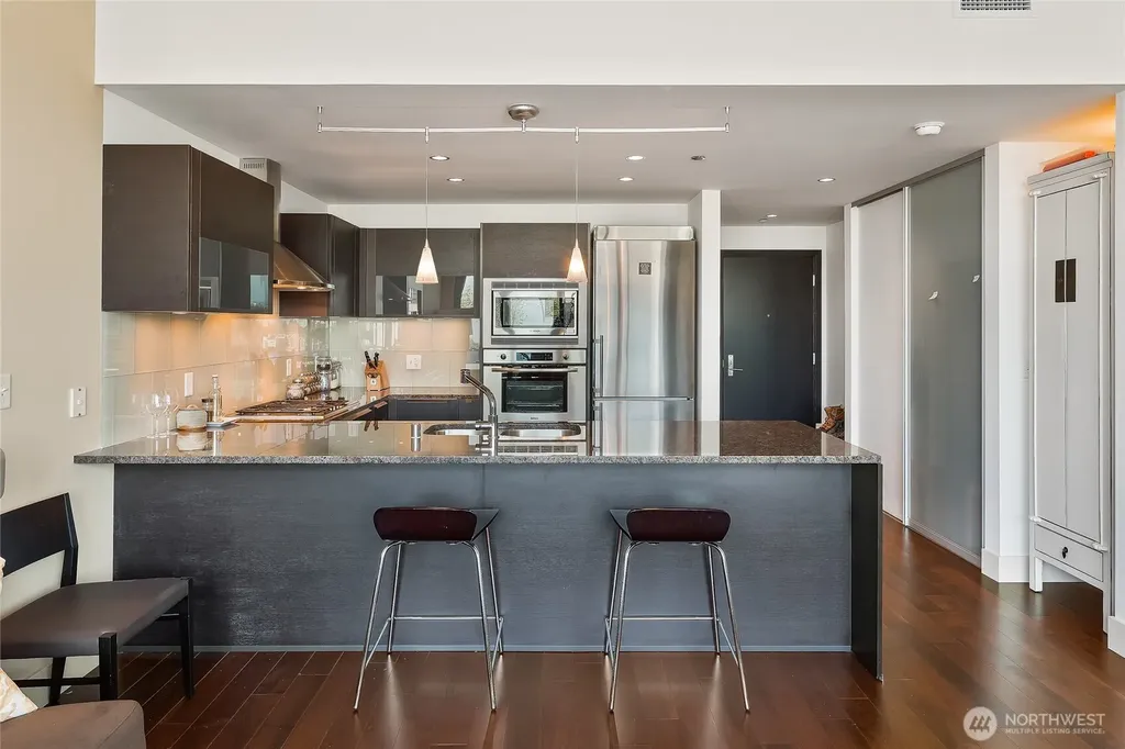 737 Olive Way Seattle WA 98101
