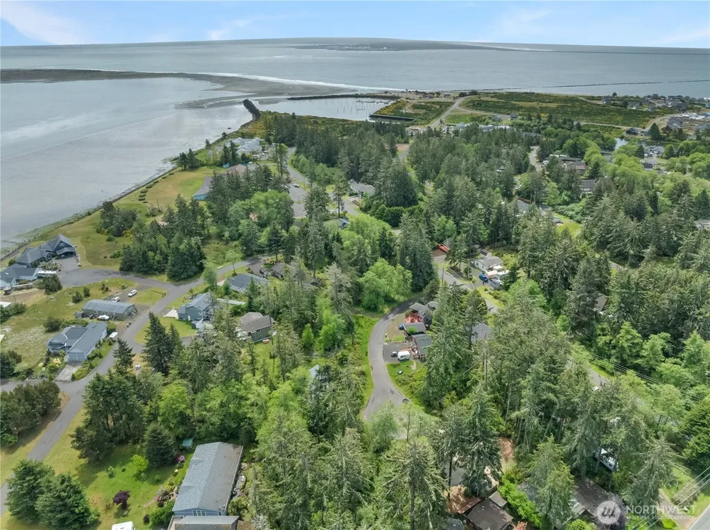 958 Washoe Court SE Ocean Shores WA 98569