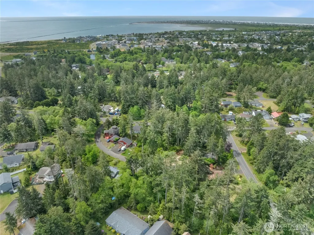 958 Washoe Court SE Ocean Shores WA 98569