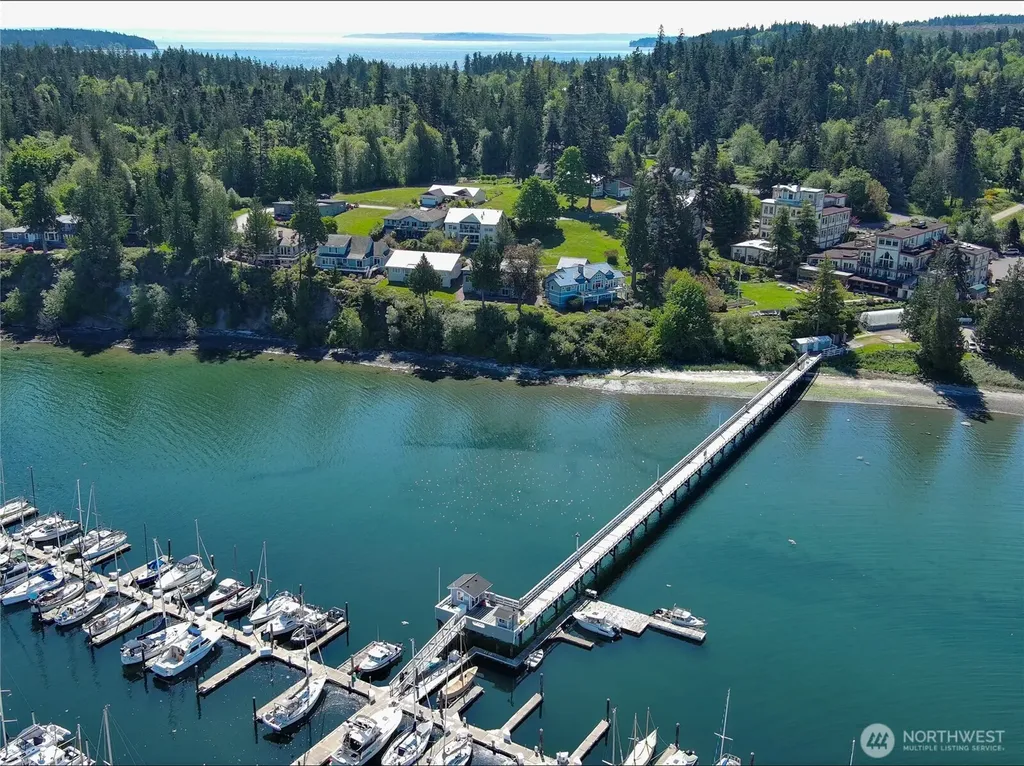 105 Port Townsend Bay Drive Port Hadlock WA 98339