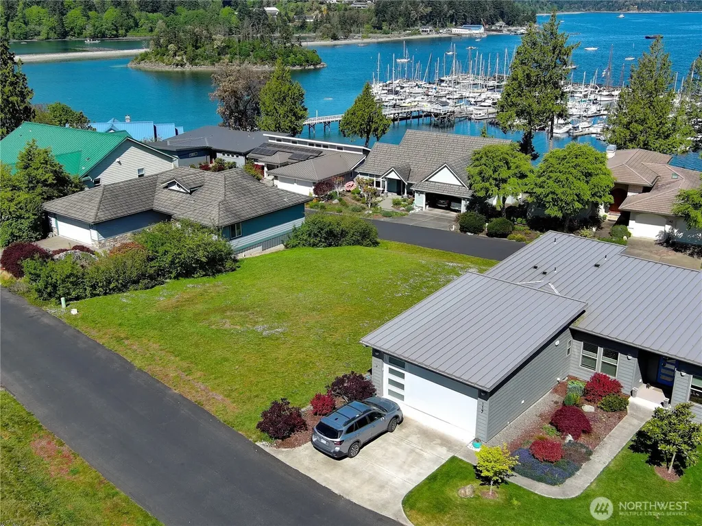 105 Port Townsend Bay Drive Port Hadlock WA 98339
