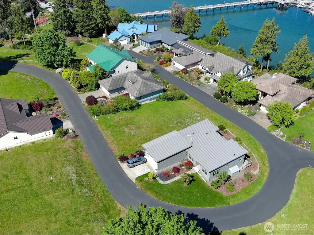 105 Port Townsend Bay Drive Port Hadlock WA 98339