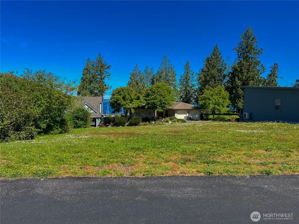 105 Port Townsend Bay Drive Port Hadlock WA 98339
