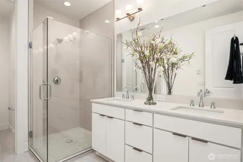 13365 NE 175th Place Woodinville WA 98072