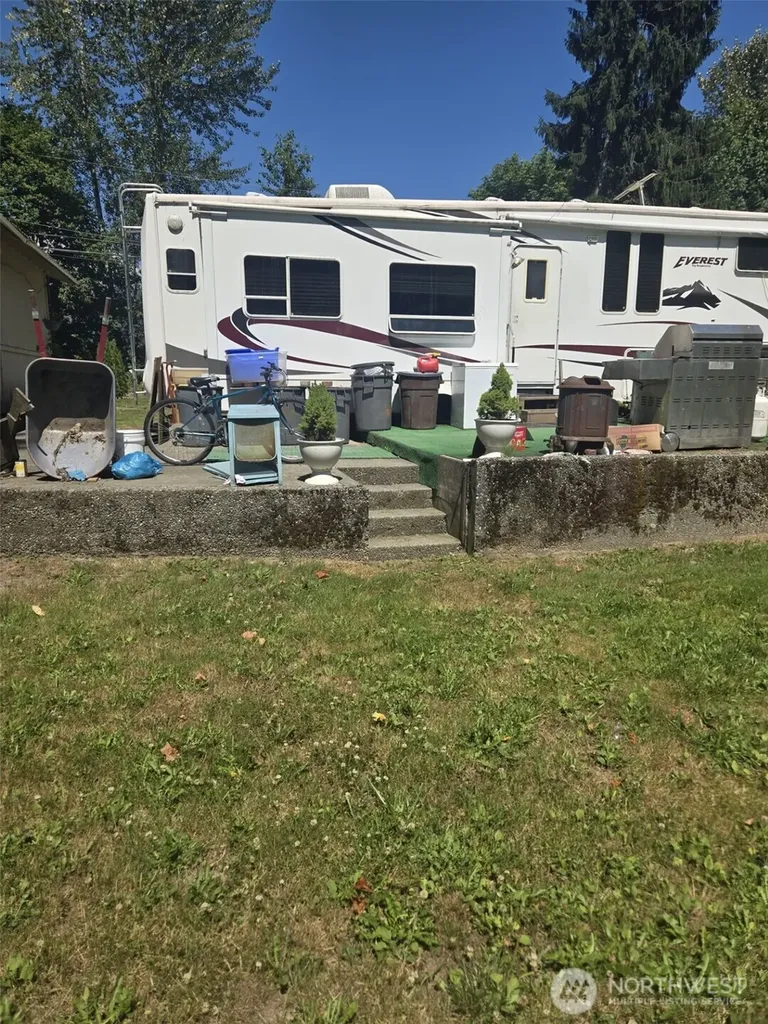 35274 Shangri-la Drive Sedro Woolley WA 98284