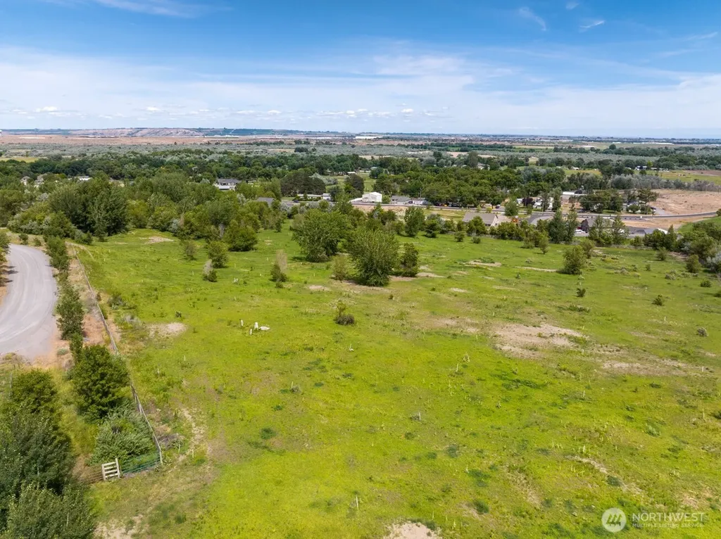 0 Sand Hill Drive West Richland WA 99353