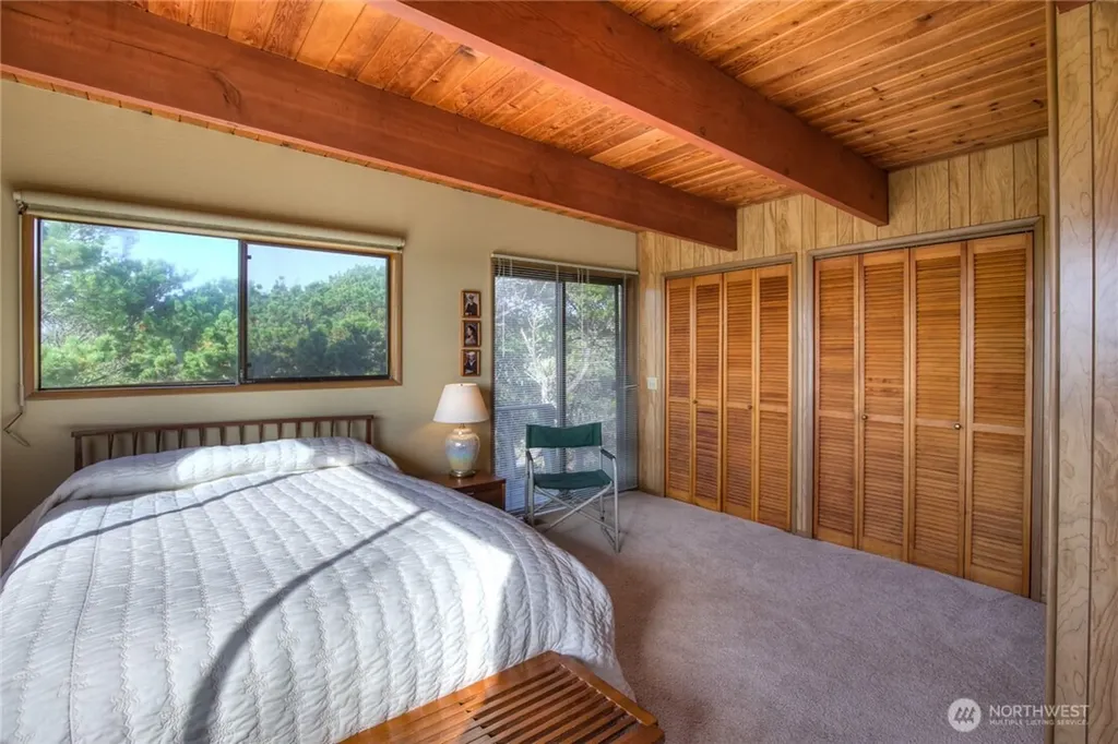 420 Lough Lane Westport WA 98595