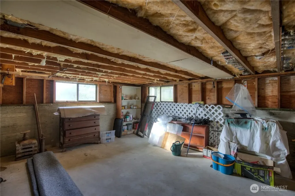 420 Lough Lane Westport WA 98595