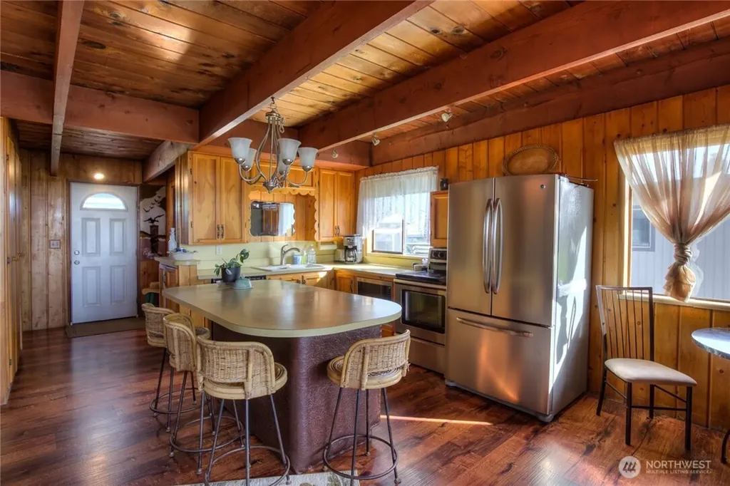 420 Lough Lane Westport WA 98595