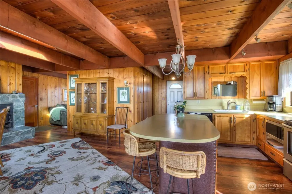 420 Lough Lane Westport WA 98595