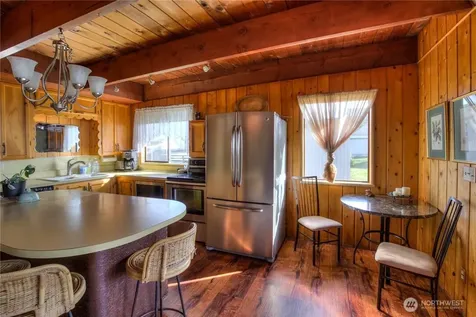 420 Lough Lane Westport WA 98595