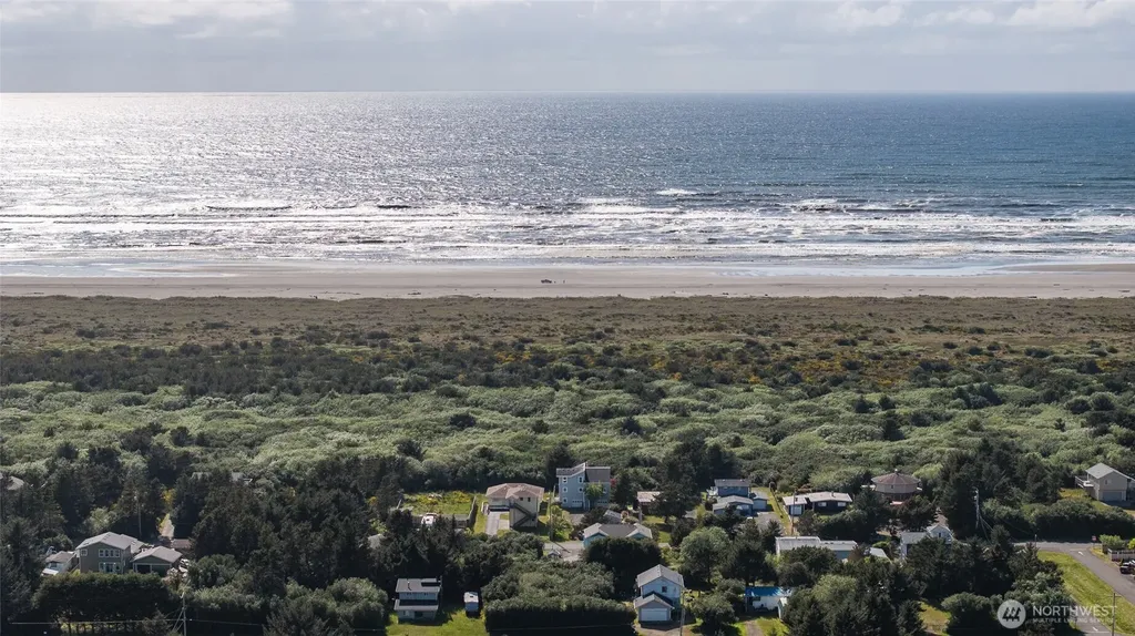 272 Sand Dune Avenue NW Ocean Shores WA 98569