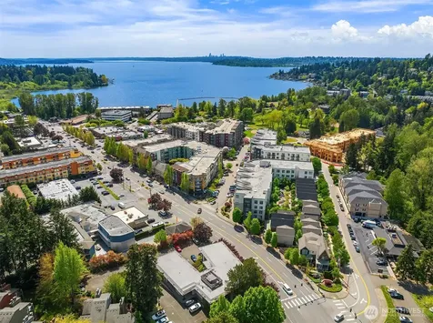 9833 NE 120th Place Kirkland WA 98034