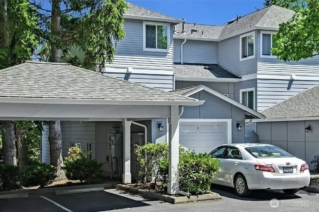 8515 244th Street SW Edmonds WA 98026