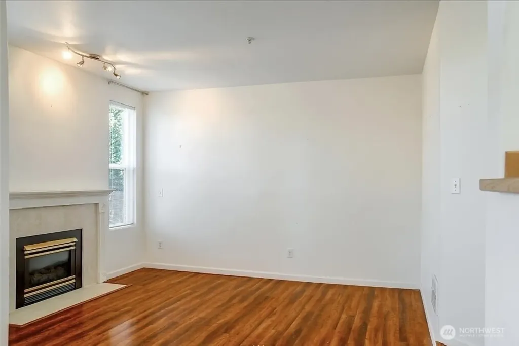 8515 244th Street SW Edmonds WA 98026
