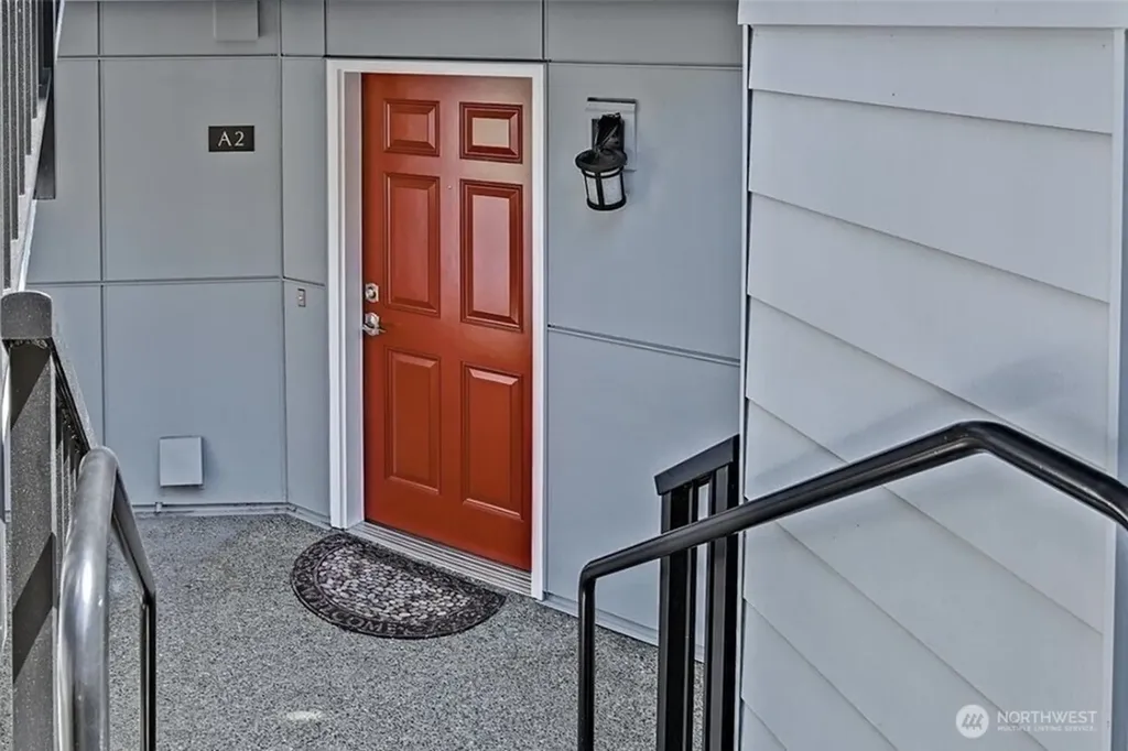 8515 244th Street SW Edmonds WA 98026