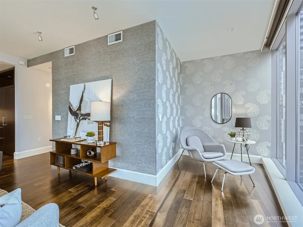 1521 2nd Avenue Seattle WA 98101