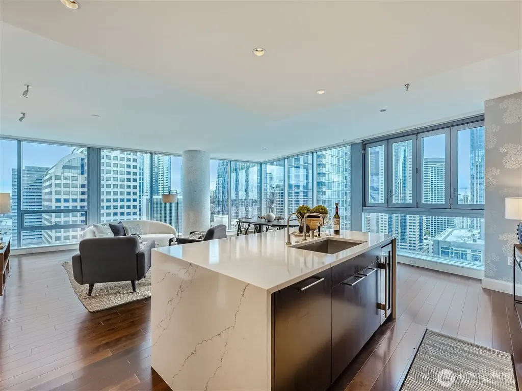 1521 2nd Avenue Seattle WA 98101