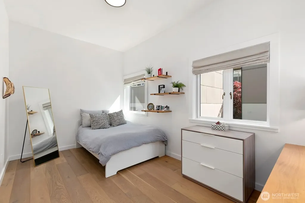 5932 California Avenue SW Seattle WA 98136