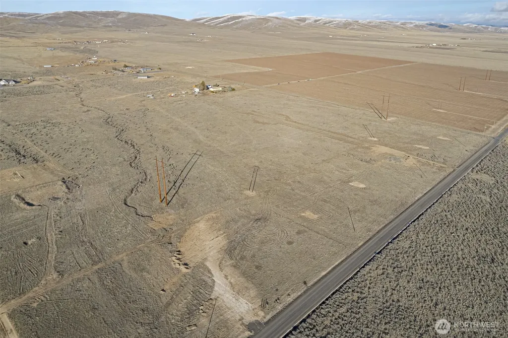 1 Road 13 NW Quincy WA 98848