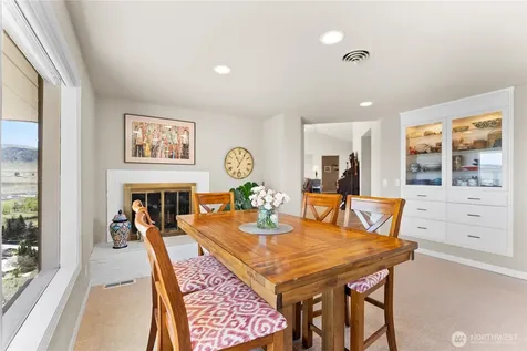 940 Sunrise Heights Road Okanogan WA 98840