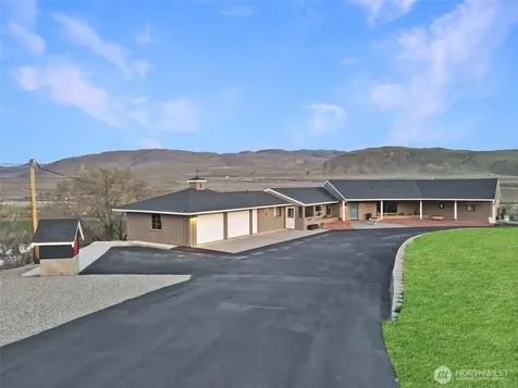 940 Sunrise Heights Road Okanogan WA 98840