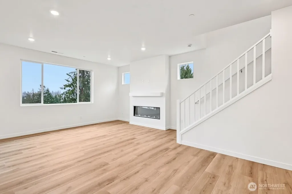 10328 6th Place SE Lake Stevens WA 98258