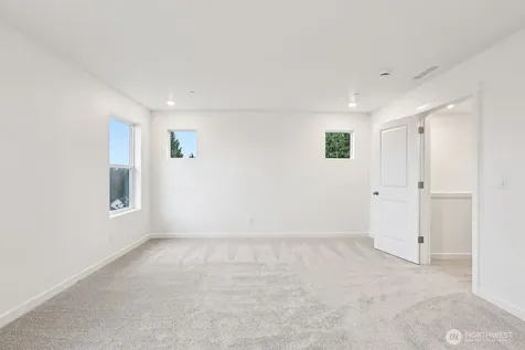 10328 6th Place SE Lake Stevens WA 98258