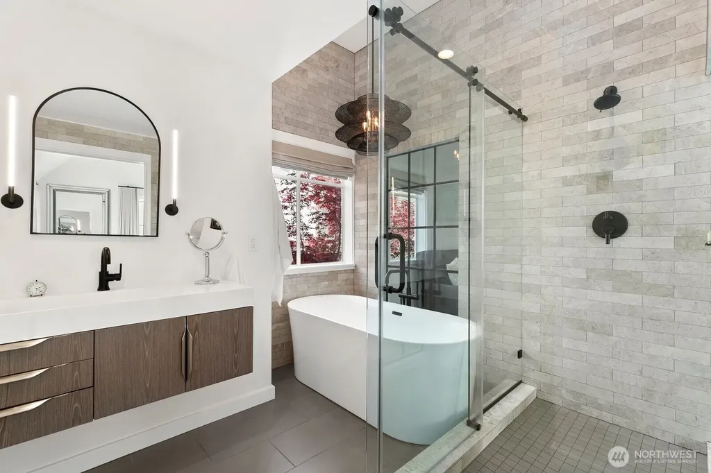 5932 California Avenue SW Seattle WA 98136