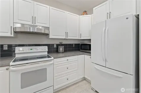1494 Eastmont East Wenatchee WA 98802