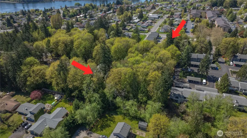 654 E 31st Street Bremerton WA 98310