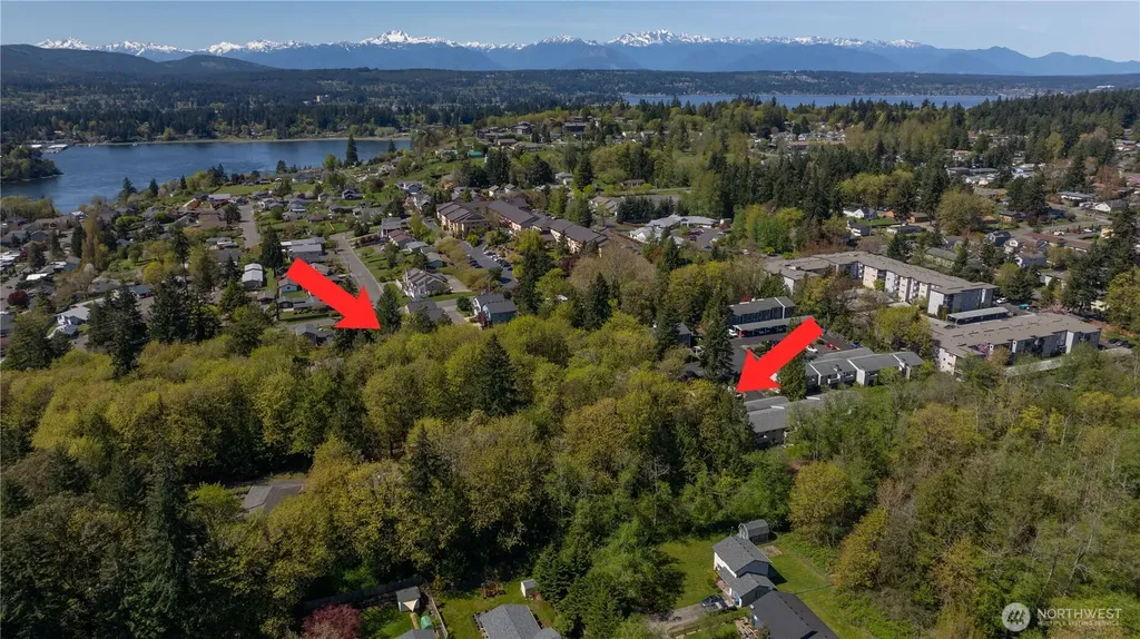 654 E 31st Street Bremerton WA 98310