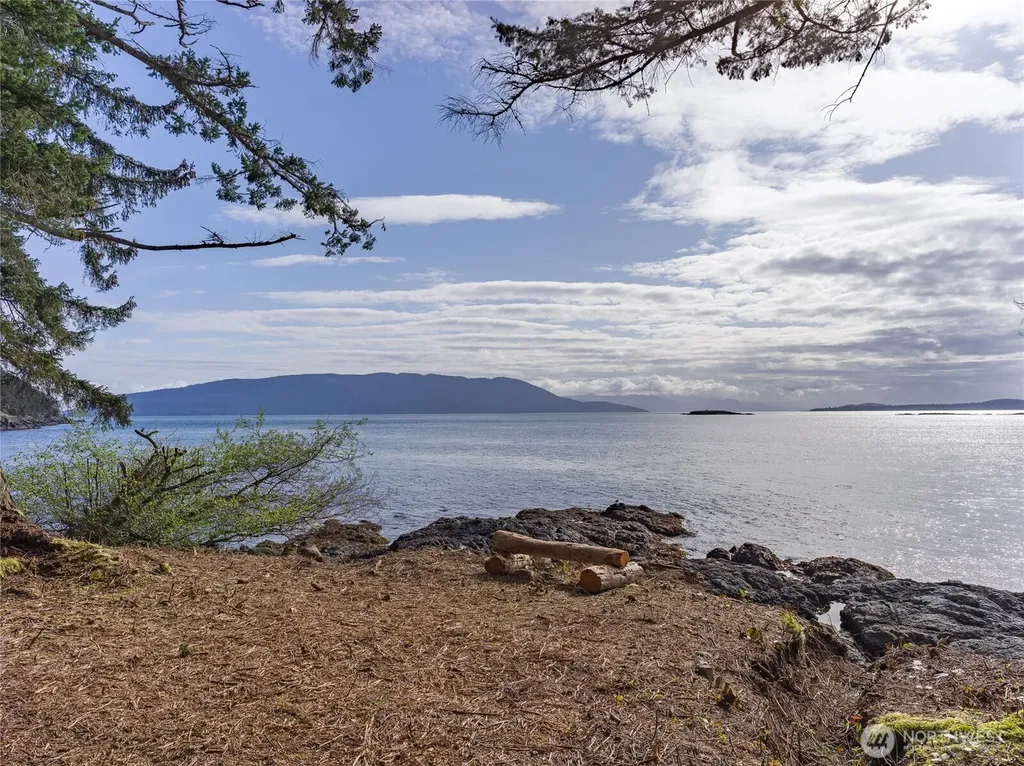 557 Old Sentinel Road Orcas Island WA 98279